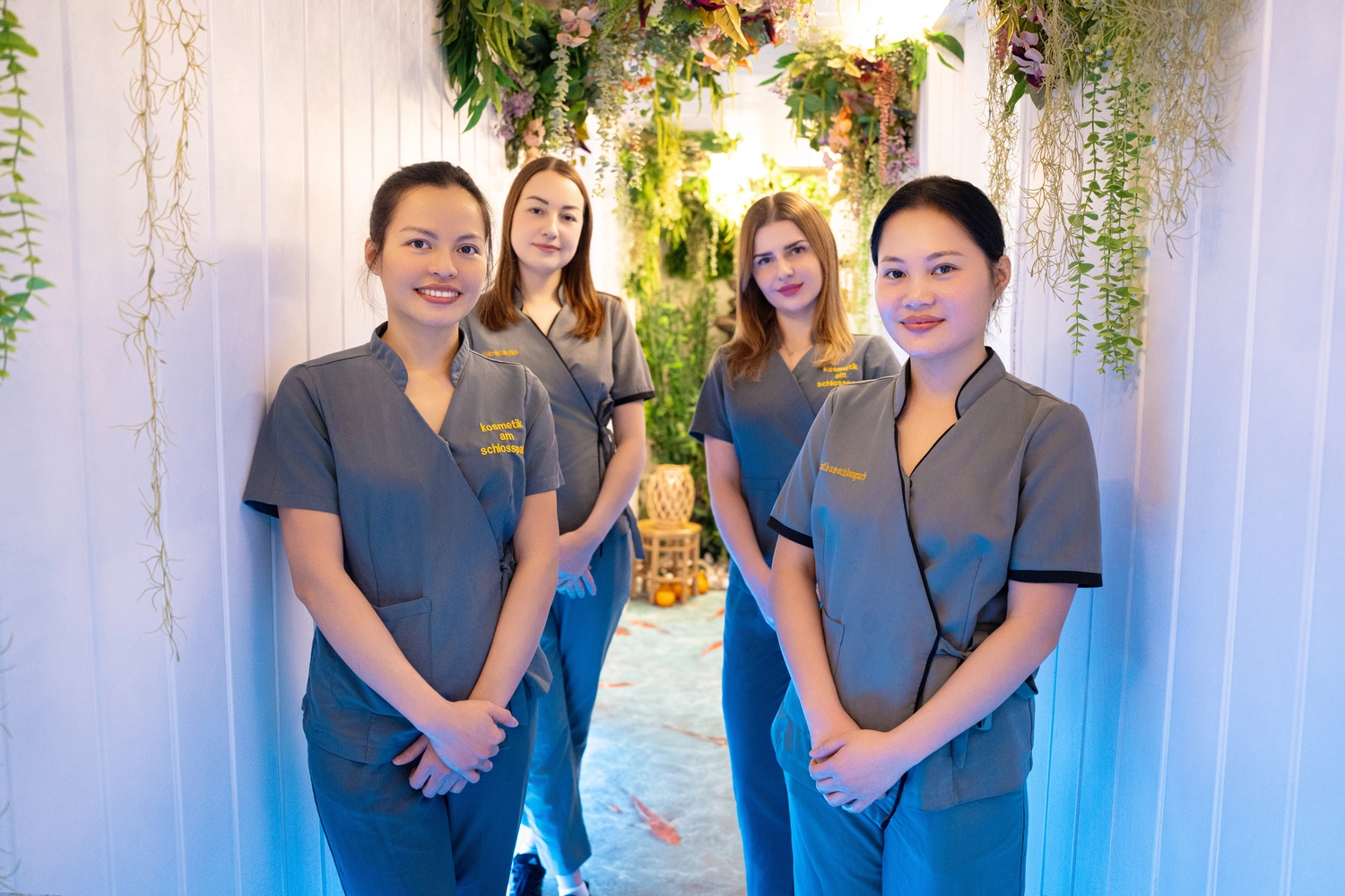 Zeitgleiche Kosmetikbehandlung